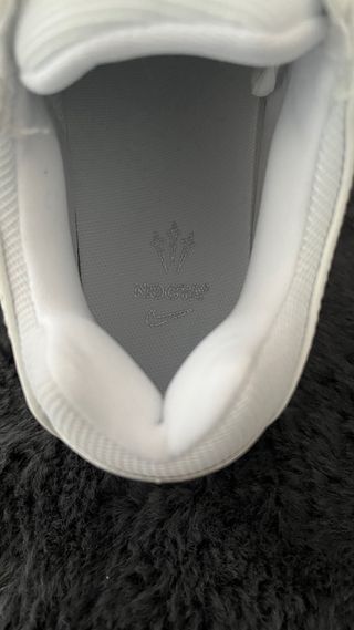 Nike NOCTA Blancas y Plateadas