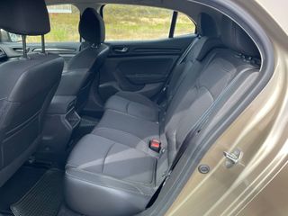 RENAULT MEGANE 1.5 DCI Intens 110 cv