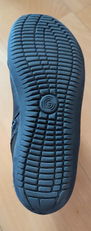 Botas barefoot Groundies de piel negras