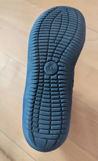 Botas barefoot Groundies de piel negras