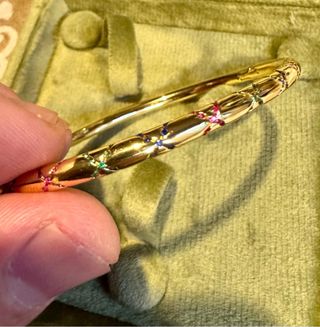 Pulsera Acero Bañada en Oro con Cristales