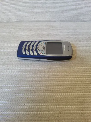 Nokia 6100 Azul/Plata
