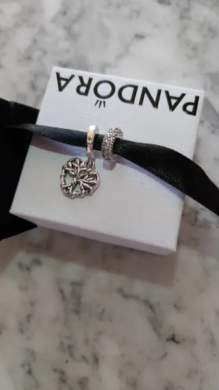 Lote 2 Charm Pandora Corazón Árbol Vida y Separad