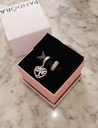 Lote 2 Charm Pandora Corazón Árbol Vida y Separad