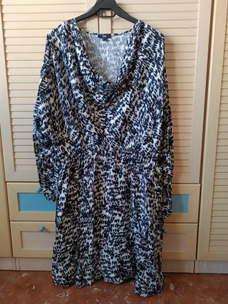 Vestido estampado C&A Talla 42