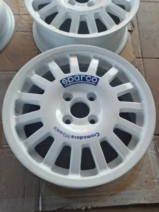Llantas Sparco Cromodora Blancas en 15"