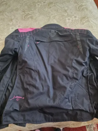 Cazadora de moto negra mujer 4 estaciones