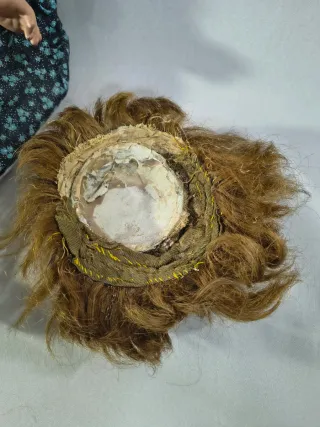 Antigua muñeca andadora para restaurar.