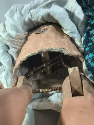 Antigua muñeca andadora para restaurar.