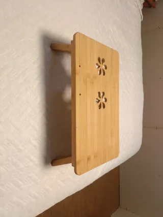 Mesa plegable de bambú