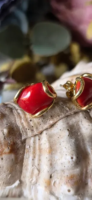 Pendientes Coral y Plata Dorada