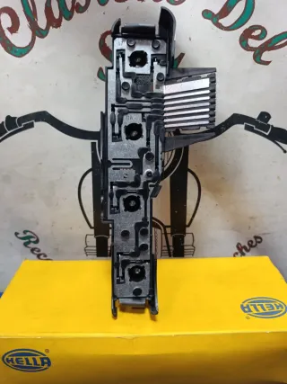 Portalámparas piloto trasero Renault 18 Izquierdo