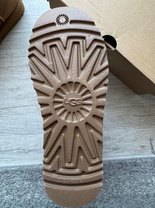 UGG Mini Classic Stivali Beige/Marrone