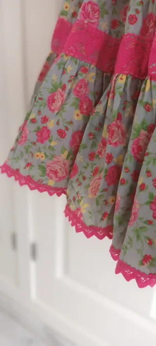 Traje de flamenca estampado floral talla 44