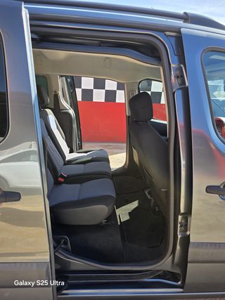 Peugeot Partner 2013