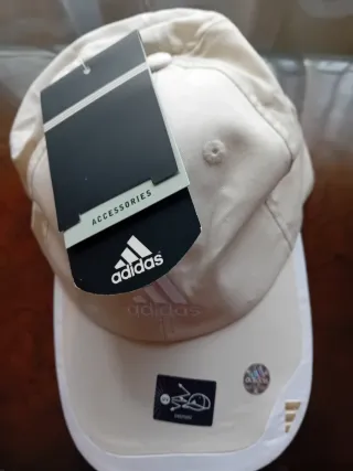 Gorra Adidas Beige/Blanca Verano