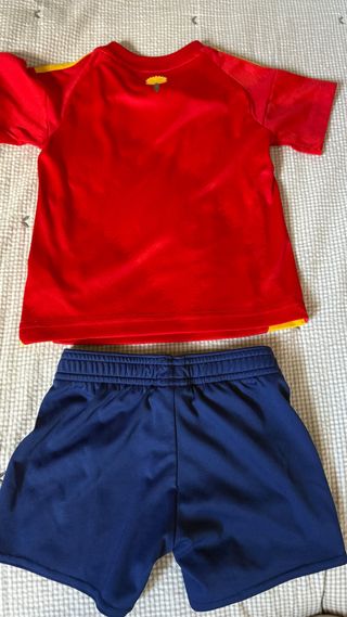 Equipación Infantil España Adidas