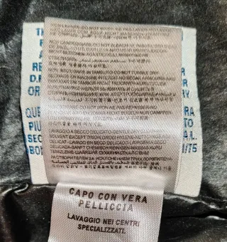 Abrigo de plumas mujer negro Oferta. Original