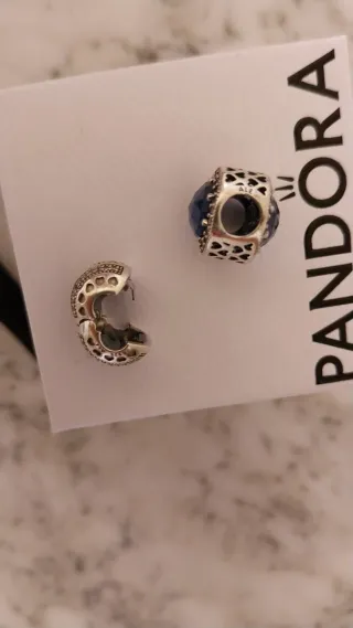 Lote 2 Charm Pandora Plata y Azul