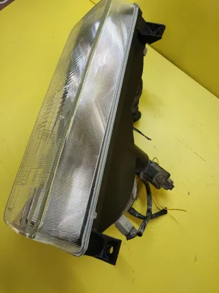 FARO DELANTERO DERECHO NISSAN ATLEON