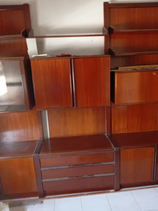 Muebles de salón madera oscura 200 euro