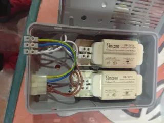 Porta fluorescente redondo con resistencia