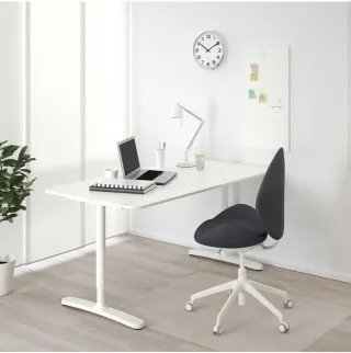 Mesa de oficina BEKANT IKEA blanca 140x60