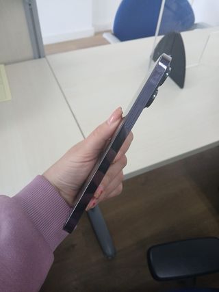 iPhone 14 Pro Max Morado Oscuro, como nuevo