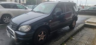 Mercedes-Benz Clase M 2001