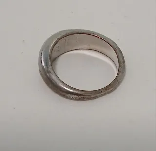 Anillo antiguo plateado