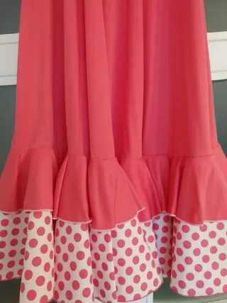 Falda flamenca fucsia con lunares