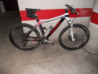 Bicicletta MTB Bianca e Nera