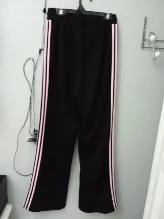 Pantalón ancho negro con rayas rosas Talla m