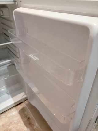 Nevera pequeña Candy blanca