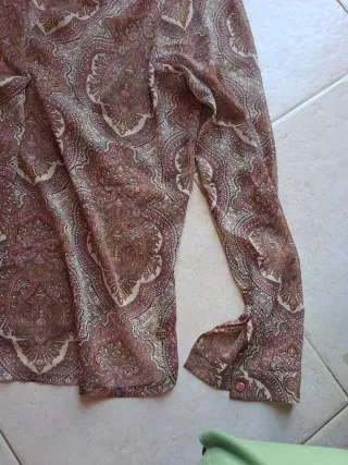 Blusa scollata rosa e oro manica lunga