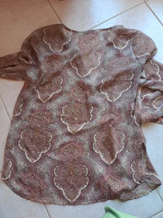 Blusa scollata rosa e oro manica lunga