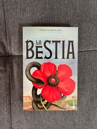 La Bestia: Novela galardonada con el Premio Pla...