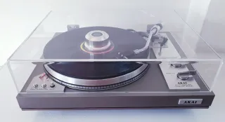 Akai AP-306C Tocadiscos Vintage Direct Drive
