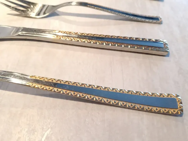 Cubertería dorada de metal Rostfrei Edestahl