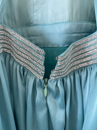 Vestido de fiesta de seda