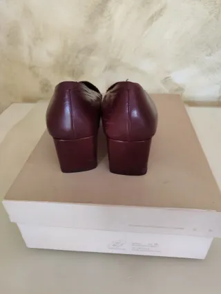 Zapatos Maria Style color vino tinto
