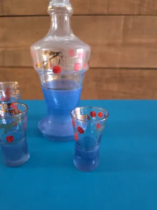 Juego licorera 5 vasos cristal decorado