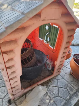 Casita infantil de plástico