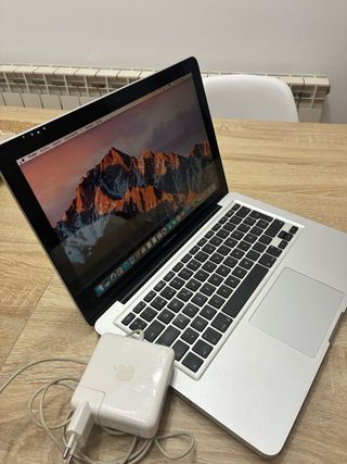 MacBook Pro 13”