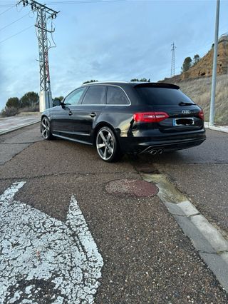 Audi A4 2015
