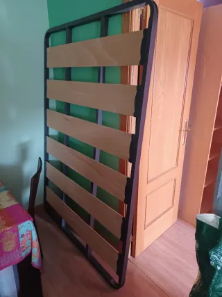 REGALO somier de metal y madera lo REGALO me mudo