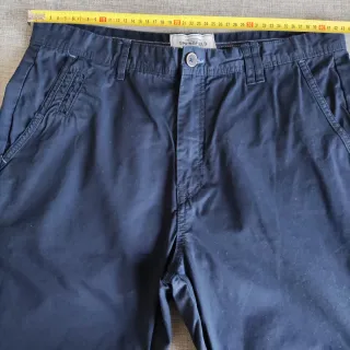 Pantalones cortos hombre azul marino.