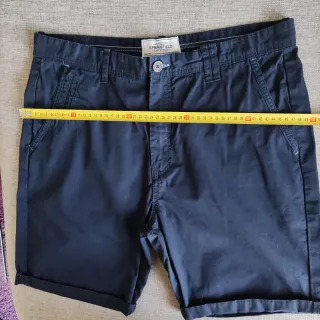 Pantalones cortos hombre azul marino.