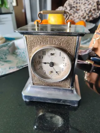 Reloj de carruaje antiguo - no funciona