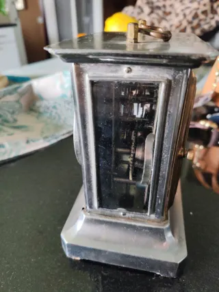 Reloj de carruaje antiguo - no funciona